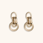 Interlocking Hoops - Jewelry de Corner